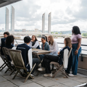 campus-slider-vr-campus-bordeaux-inseec-terrasse-bord-garonne