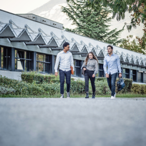 campus-slider-vr-campus-chambery-inseec-exterieur-1